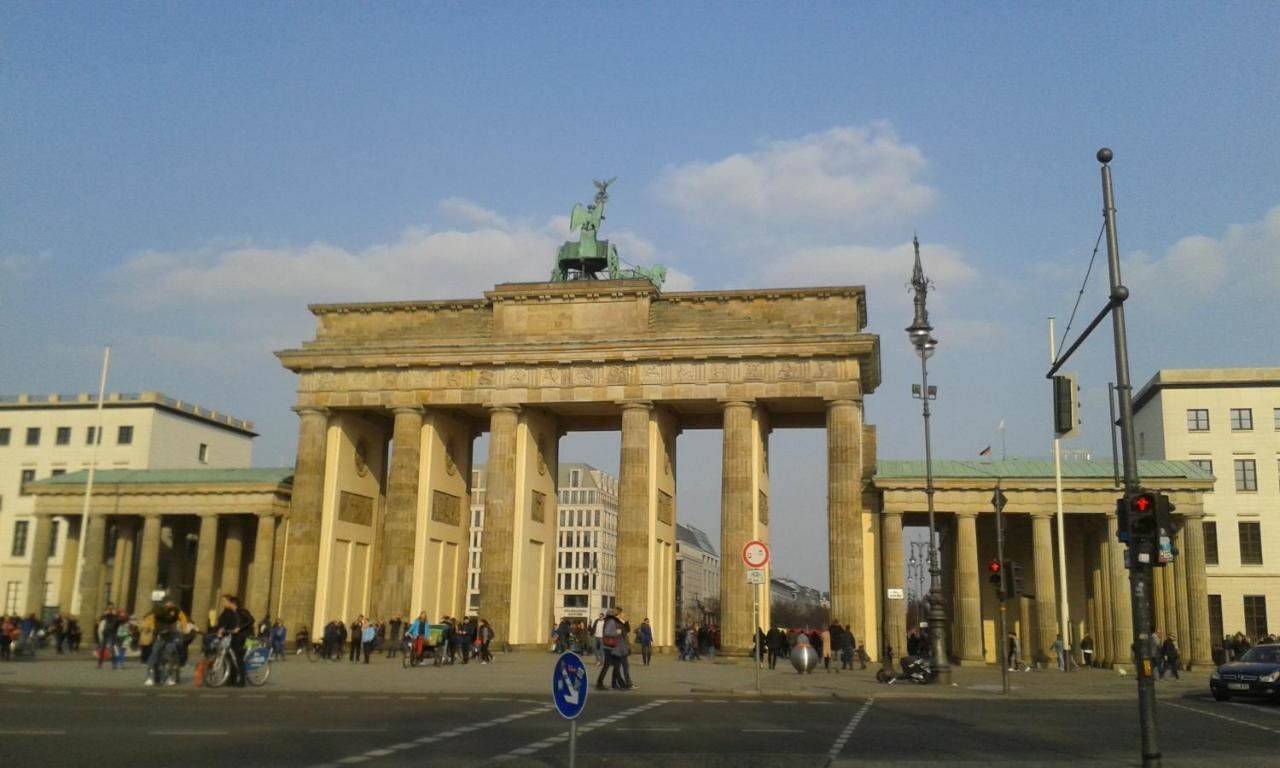 Berlin - Schoenefeld Gruene Wohnung Εξωτερικό φωτογραφία