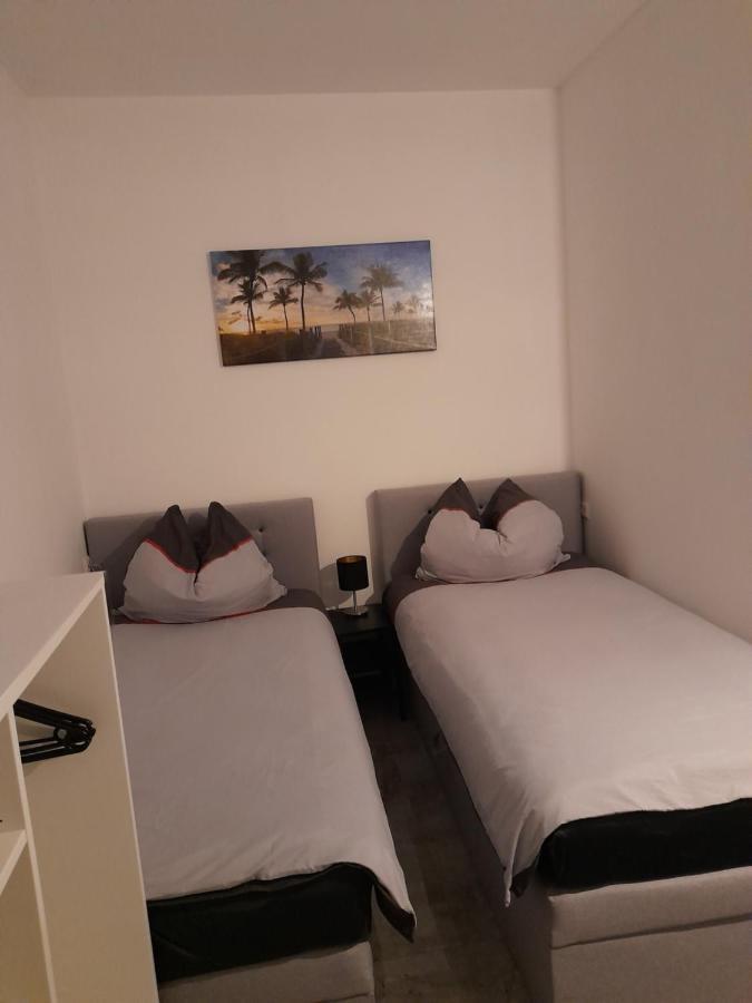 Berlin - Schoenefeld Gruene Wohnung Εξωτερικό φωτογραφία